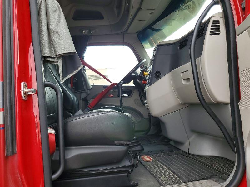 Продажа на аукционе авто 2019 Peterbilt 567, vin: 1XPCDP9X0KD606693, номер лота: 47744496