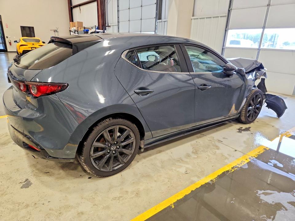 Продаж на аукціоні авто 2024 Mazda 3, vin: JM1BPBLM2R1709986, номер лоту: 48807276
