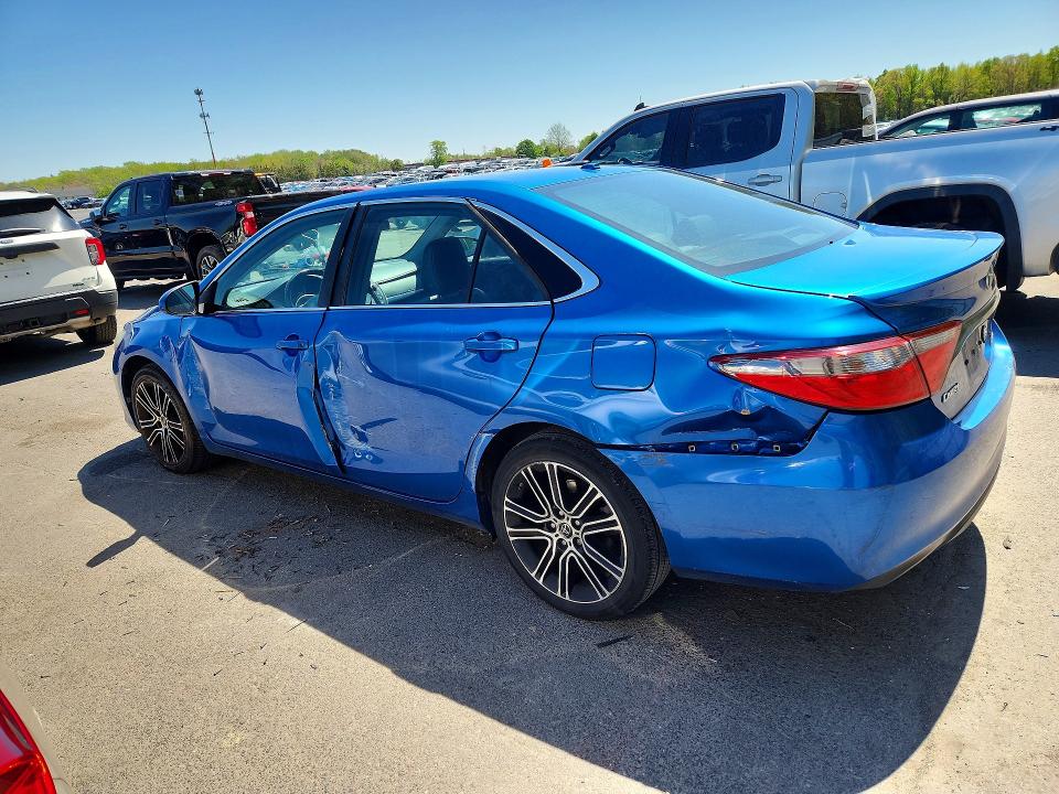 48599356 :رقم المزاد ، 4T1BF1FK4GU562732 vin ، 2016 Toyota Camry مزاد بيع