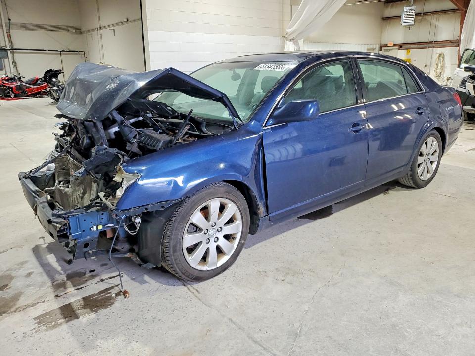 Auction sale of the 2005 Toyota Avalon, vin: 4T1BK36B85U032557, lot number: 51341566