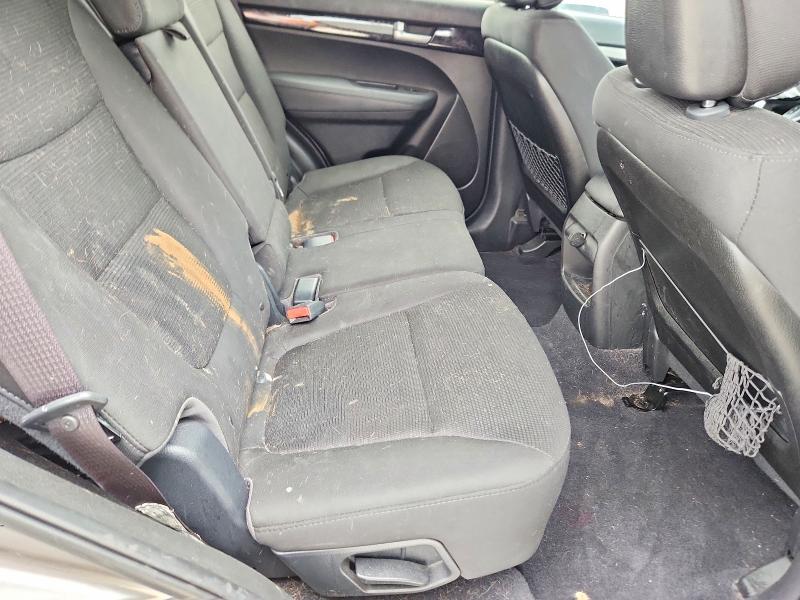 2014 Kia Sorento მანქანა იყიდება აუქციონზე, vin: 5XYKT3A6XEG524102, აუქციონის ნომერი: 50522346