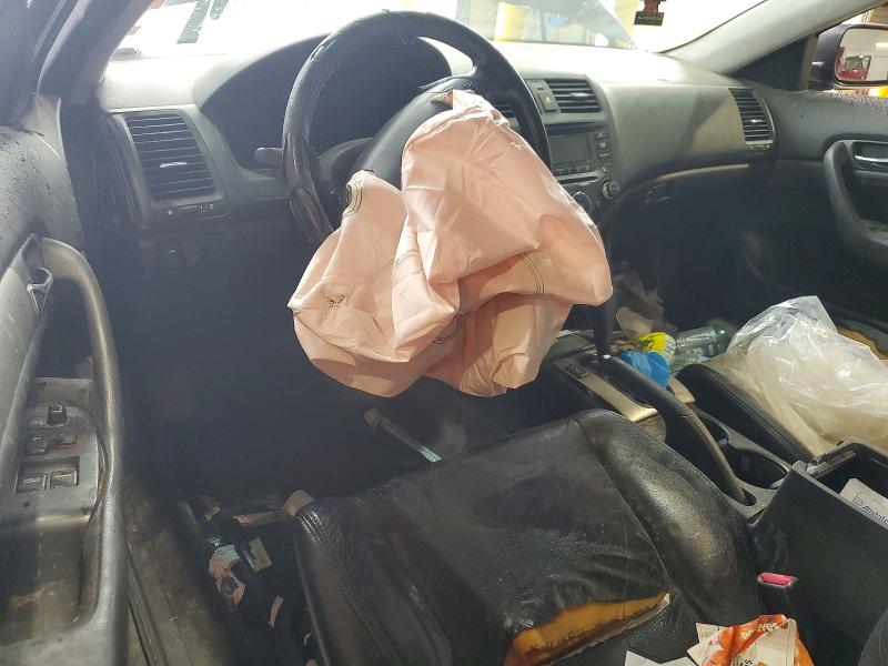 48147016 :رقم المزاد ، 1HGCM82654A016858 vin ، 2004 Honda Accord مزاد بيع