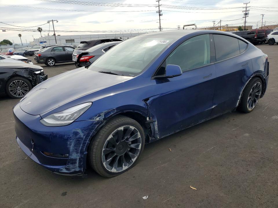 Продажа на аукционе авто 2023 Tesla Model Y, vin: 7SAYGDEEXPA025025, номер лота: 49025496