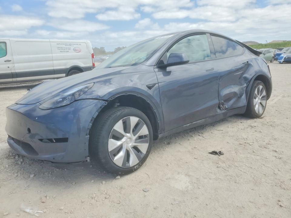 2023 Tesla Model Y მანქანა იყიდება აუქციონზე, vin: 7SAYGDED6PF947527, აუქციონის ნომერი: 49514166