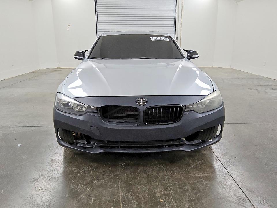 2012 Bmw 328 მანქანა იყიდება აუქციონზე, vin: WBA3A5G54CNP15473, აუქციონის ნომერი: 49243666