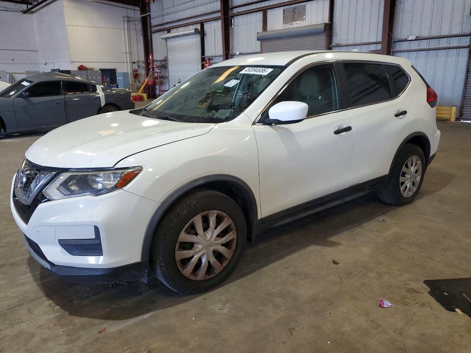 49394686 :رقم المزاد ، JN8AT2MT0HW139781 vin ، 2017 Nissan Rogue مزاد بيع