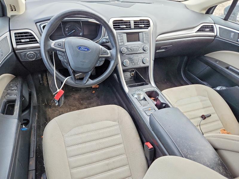 49851716 :رقم المزاد ، 3FA6P0UU3JR273668 vin ، 2018 Ford Fusion مزاد بيع