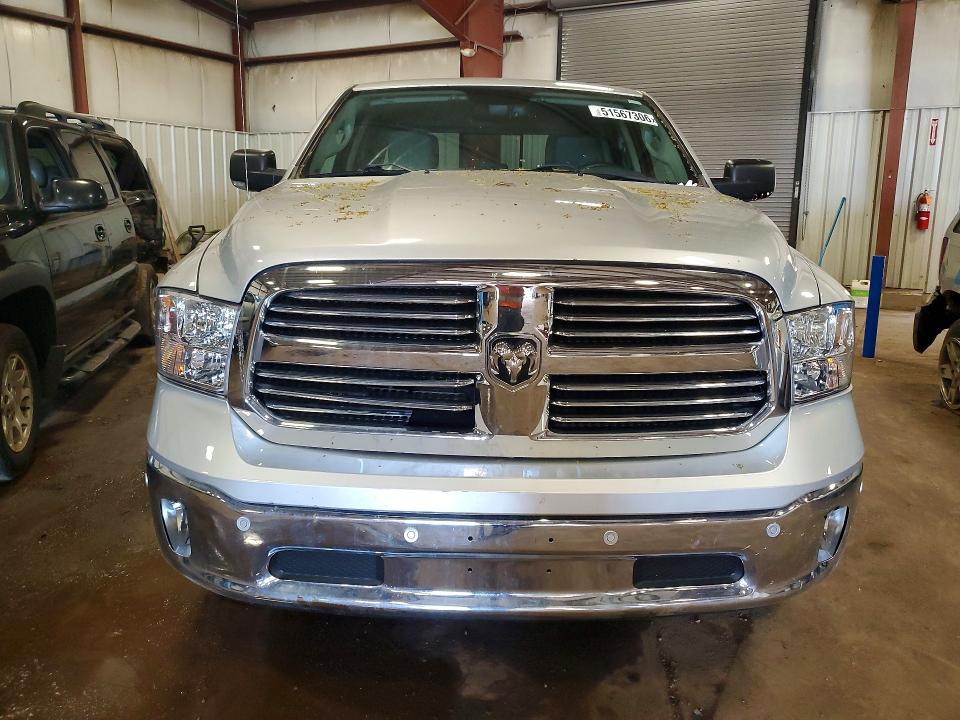 51567306 :رقم المزاد ، 1C6RR7GG6JS310532 vin ، 2018 Ram 1500 مزاد بيع
