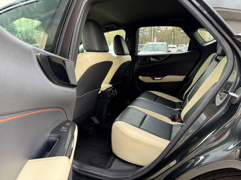50274876 :رقم المزاد ، JTJADCAZ5N2001984 vin ، 2022 Lexus Nx مزاد بيع