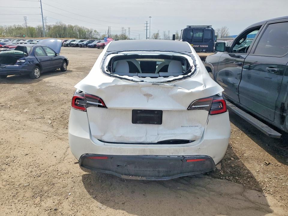 Продажа на аукционе авто 2020 Tesla Model Y, vin: 5YJYGDEE8LF039550, номер лота: 51292866