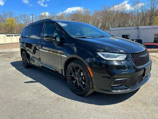 50120256 :رقم المزاد ، 2C4RC1GG9SR515188 vin ، 2025 Chrysler Pacifica مزاد بيع