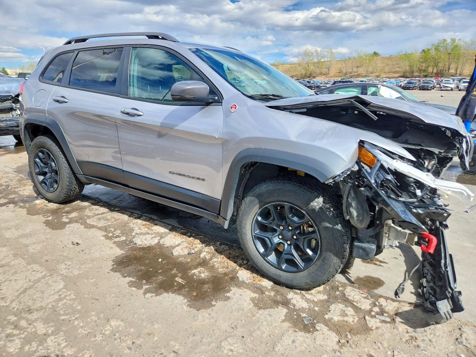 2020 Jeep Cherokee მანქანა იყიდება აუქციონზე, vin: 1C4PJMBX0LD571918, აუქციონის ნომერი: 49836146