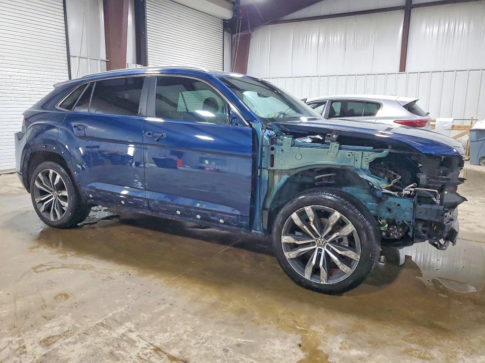 49930006 :رقم المزاد ، 1V2RE2CAXLC215993 vin ، 2020 Volkswagen Atlas Cross Sport مزاد بيع