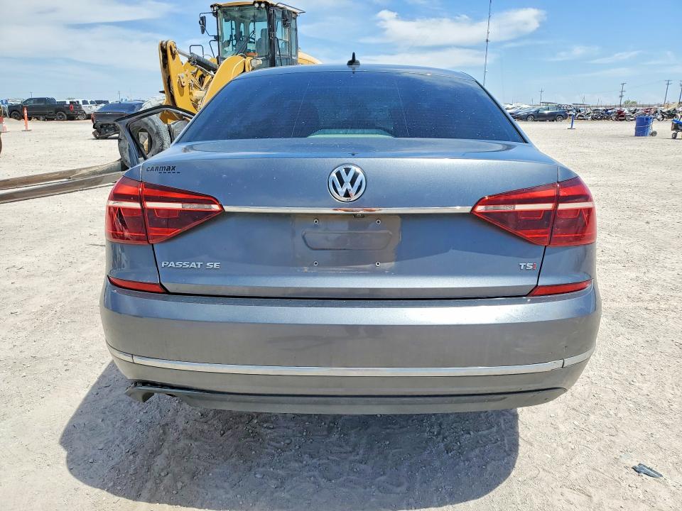 Aukcja sprzedaży 2018 Volkswagen Passat, vin: 1VWBA7A37JC011940, numer aukcji: 50333126