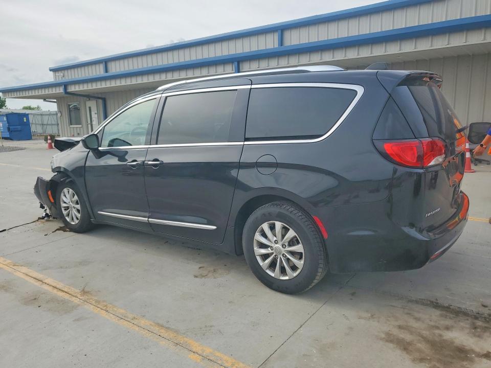50153736 :رقم المزاد ، 2C4RC1BG0JR120127 vin ، 2018 Chrysler Pacifica مزاد بيع