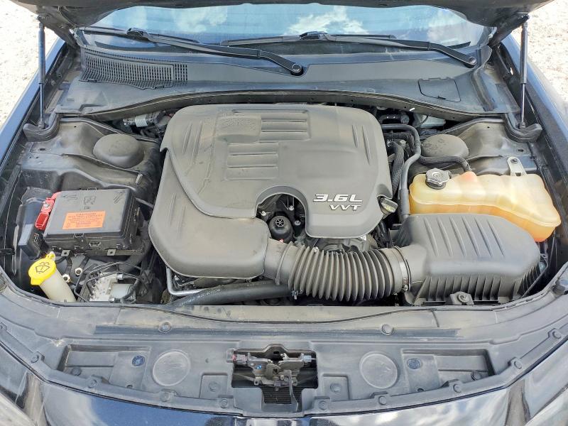49911196 :رقم المزاد ، 2C3CCABG6HH512068 vin ، 2017 Chrysler 300 مزاد بيع