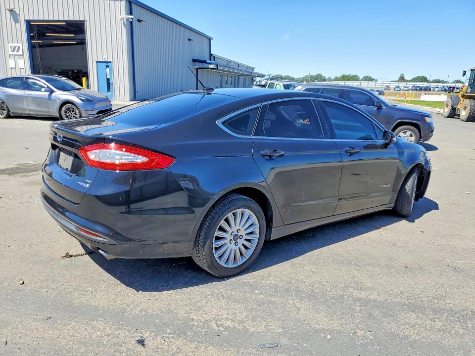 Продаж на аукціоні авто 2014 Ford Fusion, vin: 3FA6P0LU4ER357487, номер лоту: 51330026