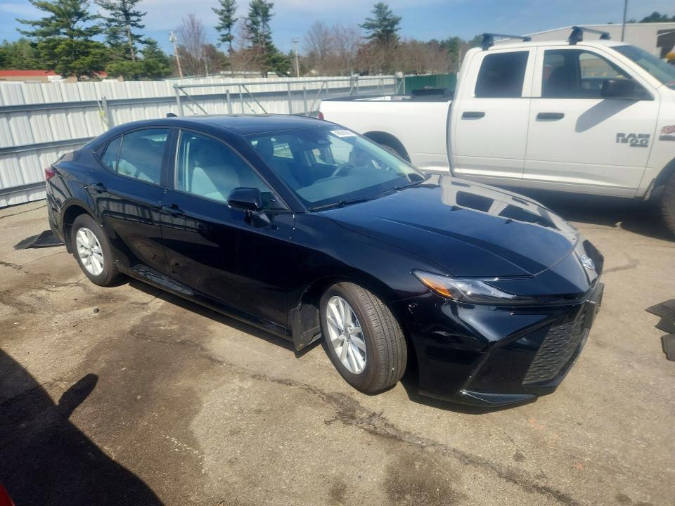 49988366 :رقم المزاد ، 4T1DBADK3TU047240 vin ، 2026 Toyota Camry مزاد بيع