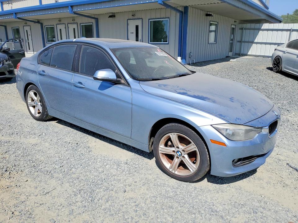 50319246 :رقم المزاد ، WBA3B5C52EP542899 vin ، 2014 Bmw 328 مزاد بيع