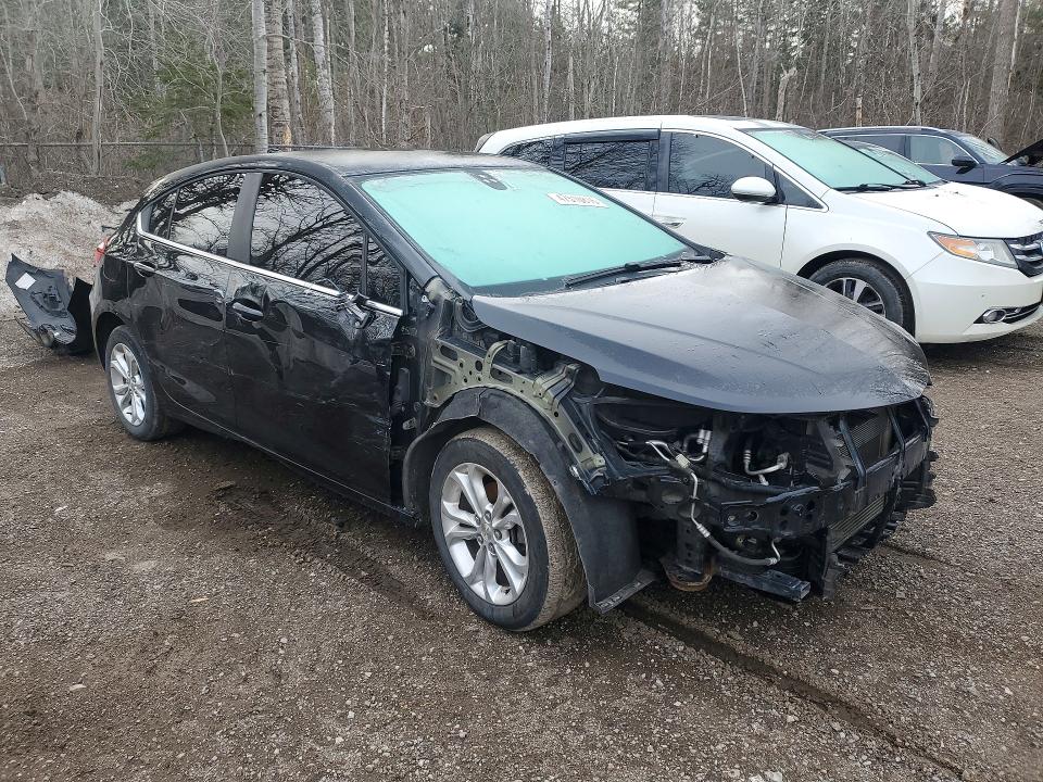47510816 :رقم المزاد ، 3G1BE6SM6KS546853 vin ، 2019 Chevrolet Cruze مزاد بيع