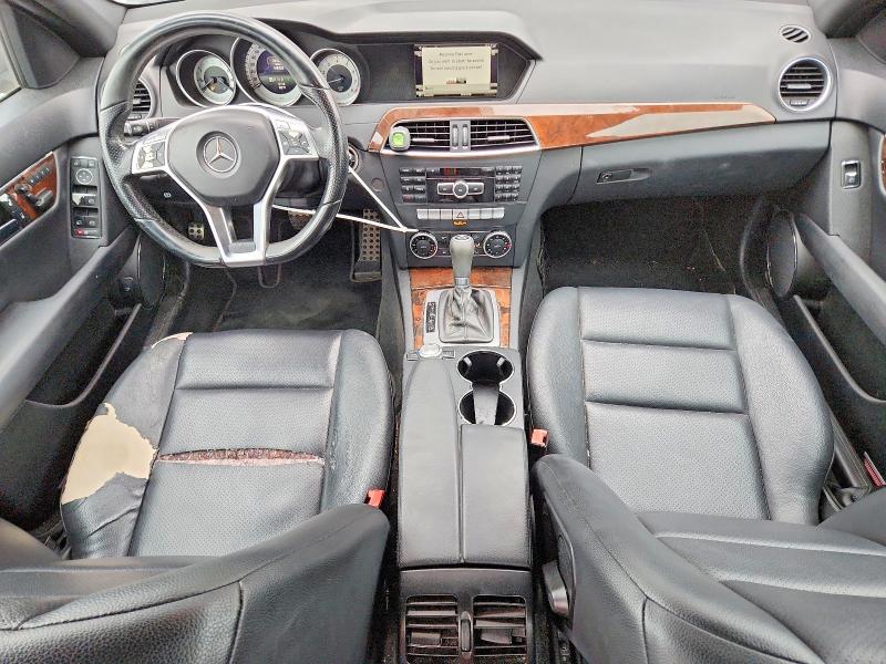 50257136 :رقم المزاد ، WDDGF4HB1EA962681 vin ، 2014 Mercedes-benz C مزاد بيع