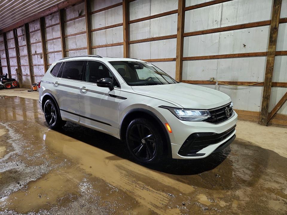Продажа на аукционе авто 2023 Volkswagen Tiguan, vin: 3VVCB7AX7PM091952, номер лота: 51027616