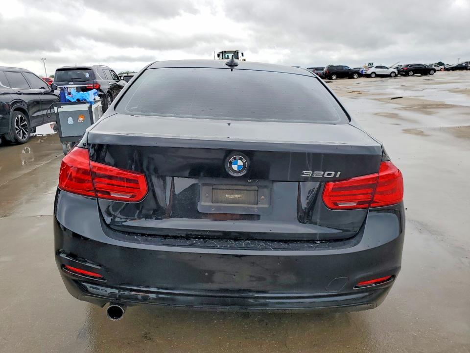 Aukcja sprzedaży 2018 Bmw 320, vin: WBA8A9C57JAH13601, numer aukcji: 51320676