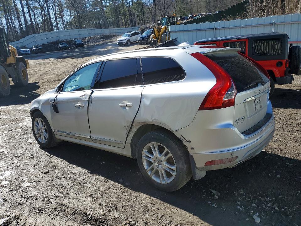 Продажа на аукционе авто 2016 Volvo Xc60, vin: YV4612RK8G2781174, номер лота: 49171156