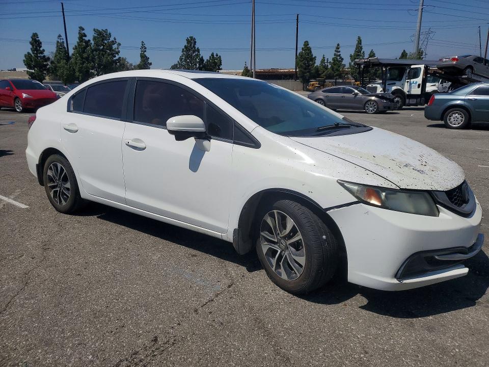 Продажа на аукционе авто 2015 Honda Civic, vin: 19XFB2F87FE231099, номер лота: 47267136