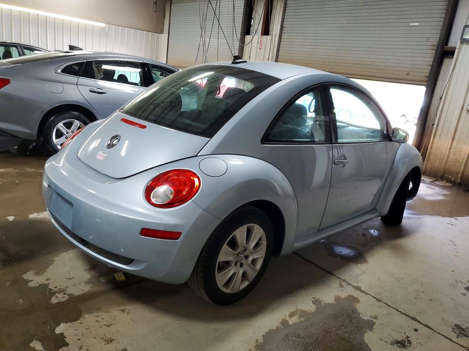 51119466 :رقم المزاد ، 3VWRW31C79M504343 vin ، 2009 Volkswagen New Beetle مزاد بيع