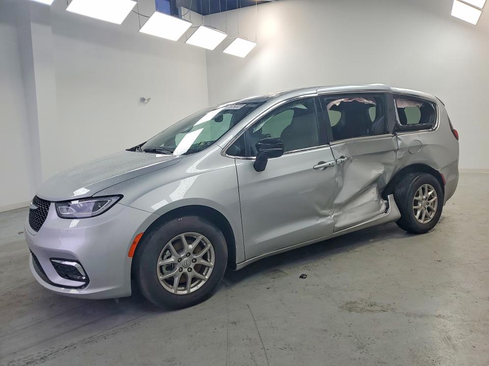 2026 Chrysler Pacifica მანქანა იყიდება აუქციონზე, vin: 2C4RC1BG1TR178850, აუქციონის ნომერი: 48362856