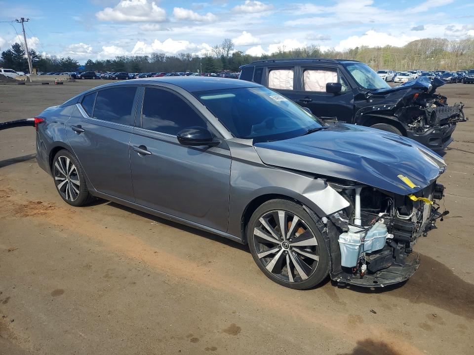 2019 Nissan Altima მანქანა იყიდება აუქციონზე, vin: 1N4BL4CV6KC141015, აუქციონის ნომერი: 50426056