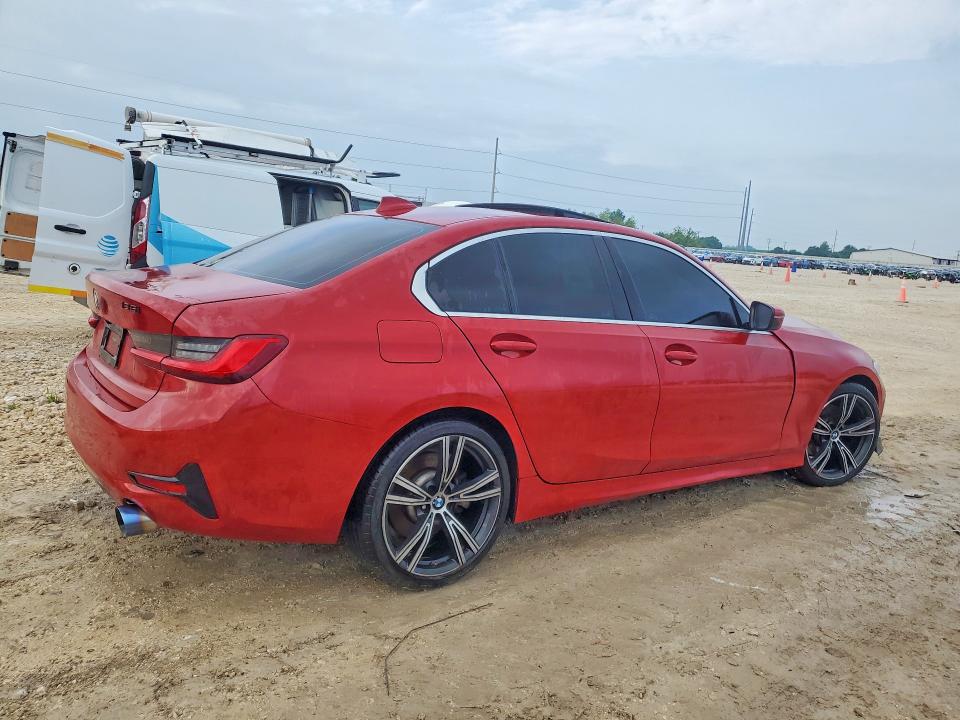 50196646 :رقم المزاد ، WBA5R1C00LFH45846 vin ، 2020 Bmw 330i مزاد بيع