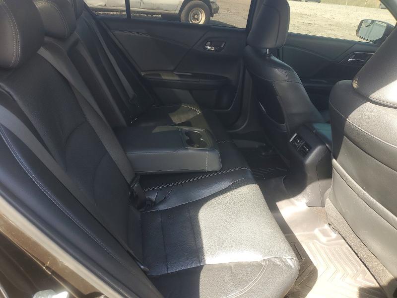 Продаж на аукціоні авто 2017 Honda Accord, vin: 1HGCR3F82HA004155, номер лоту: 50311156