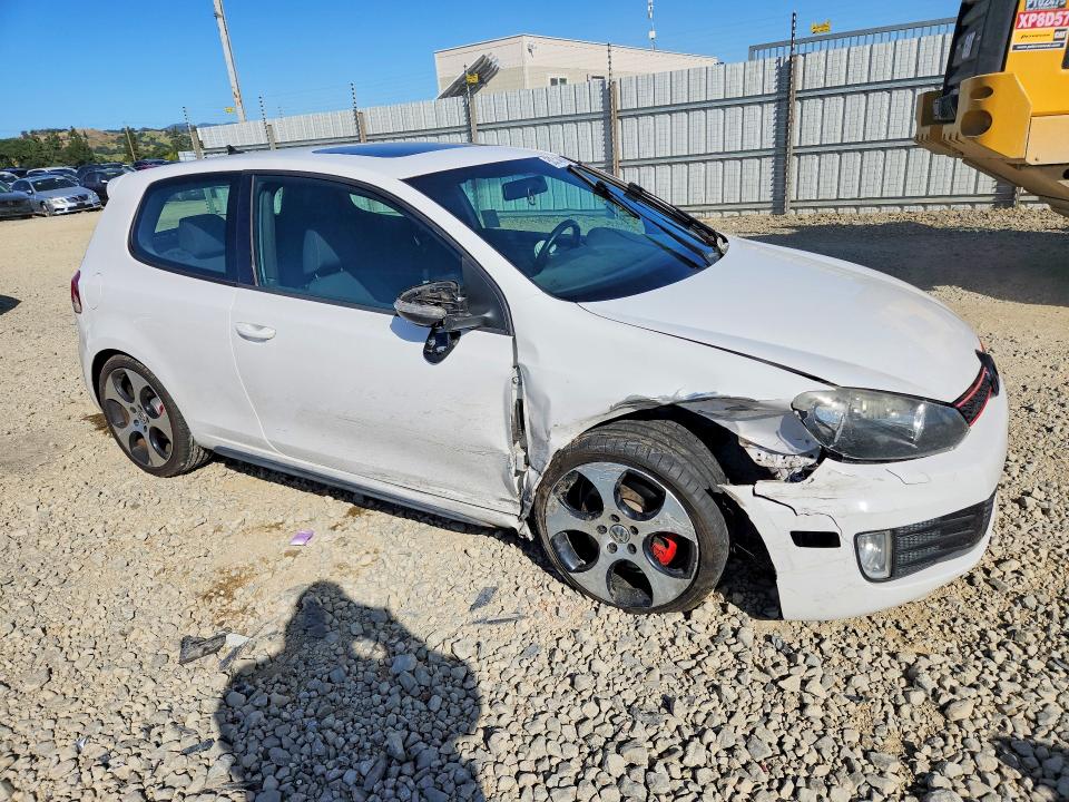 2011 Volkswagen Gti მანქანა იყიდება აუქციონზე, vin: WVWED7AJ7BW067320, აუქციონის ნომერი: 50314816