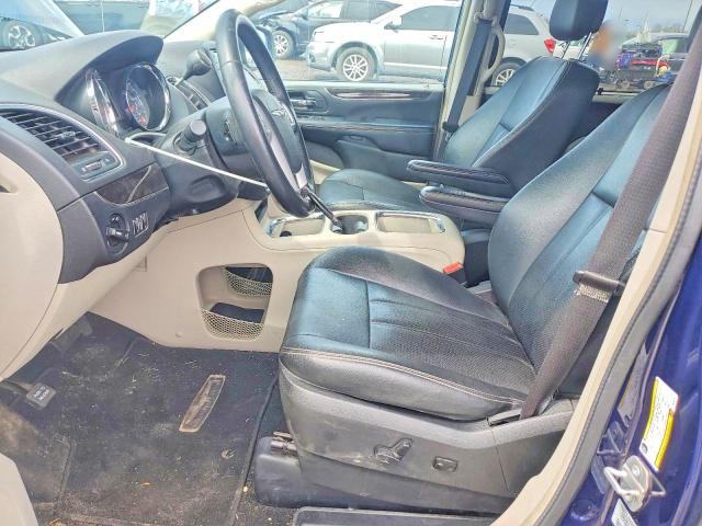 50066906 :رقم المزاد ، 2C4RC1CG8GR200752 vin ، 2016 Chrysler Town & Country مزاد بيع