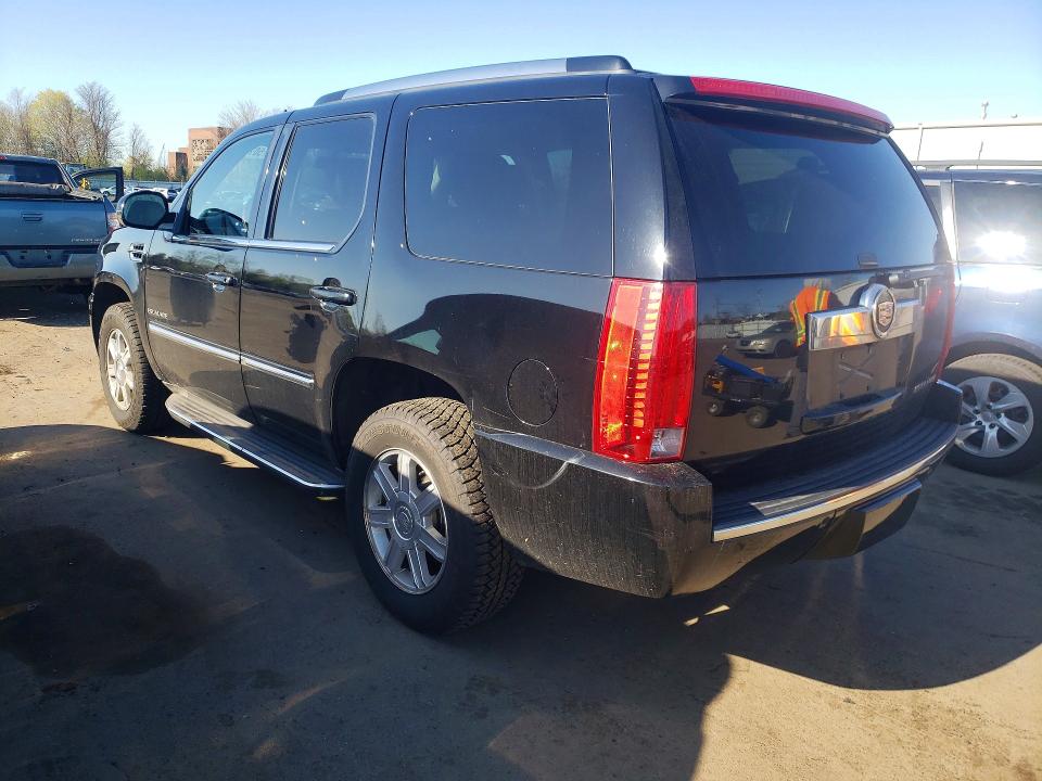 50702976 :رقم المزاد ، 1GYS4AEF4ER104990 vin ، 2014 Cadillac Escalade مزاد بيع