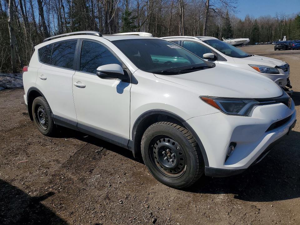 46737746 :رقم المزاد ، 2T3WFREV9JW494227 vin ، 2018 Toyota Rav4 مزاد بيع