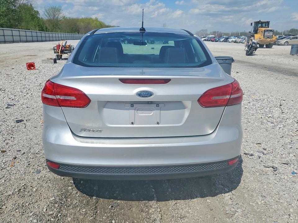 2017 Ford Focus მანქანა იყიდება აუქციონზე, vin: 1FADP3E28HL229759, აუქციონის ნომერი: 48589276