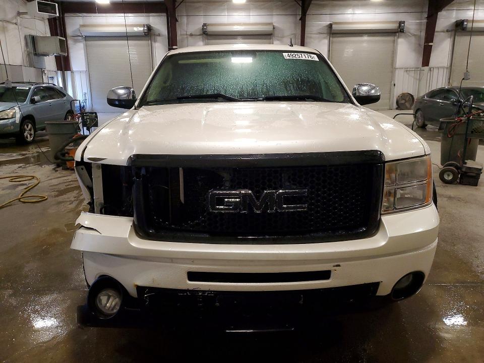 2011 Gmc Sierra მანქანა იყიდება აუქციონზე, vin: 3GTP2XE22BG160679, აუქციონის ნომერი: 49257176