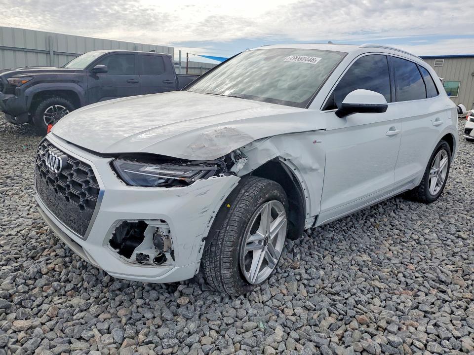 2021 Audi Q5 E მანქანა იყიდება აუქციონზე, vin: WA1E2AFY2M2048168, აუქციონის ნომერი: 49960446