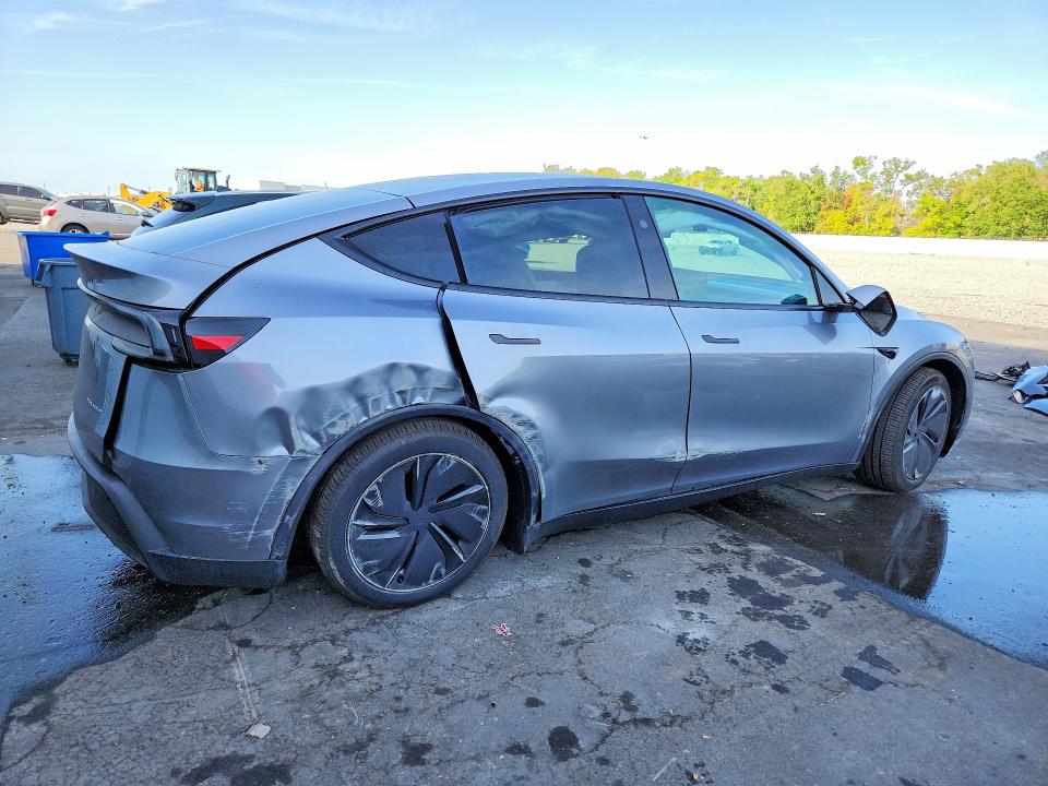 48108486 :رقم المزاد ، 7SAYGDEE8TA395433 vin ، 2026 Tesla Model Y مزاد بيع