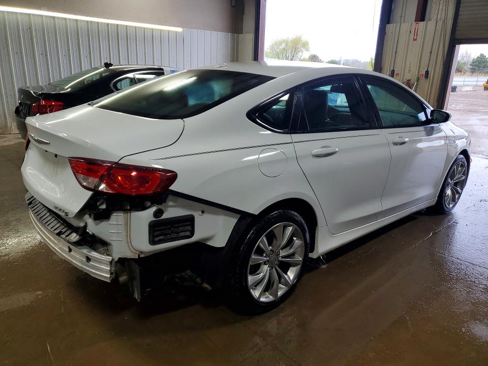 49336326 :رقم المزاد ، 1C3CCCBG5FN515589 vin ، 2015 Chrysler 200 مزاد بيع