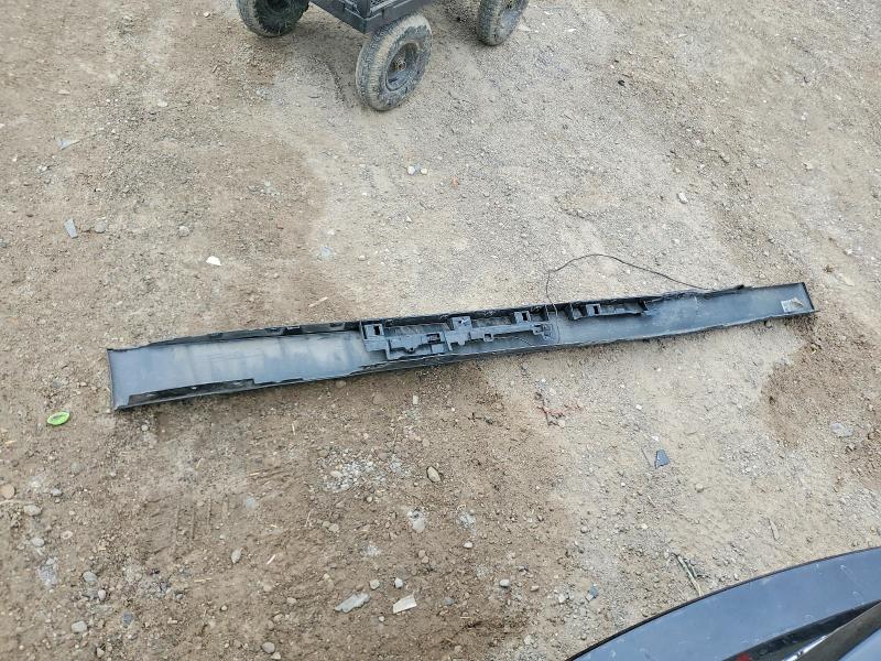 51620776 :رقم المزاد ، WBA8K3C50JA483620 vin ، 2018 Bmw 330 مزاد بيع