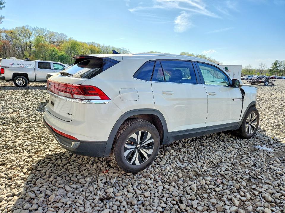 2025 Volkswagen Atlas Cross Sport მანქანა იყიდება აუქციონზე, vin: 1V2LE2CA1SC224893, აუქციონის ნომერი: 50095736