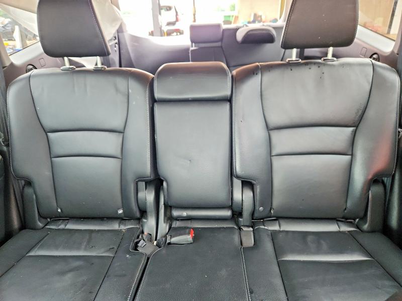 Продаж на аукціоні авто 2018 Honda Pilot, vin: 5FNYF5H99JB013558, номер лоту: 51562186