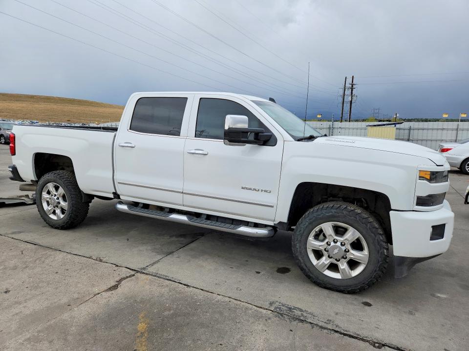 Продаж на аукціоні авто 2018 Chevrolet Silverado, vin: 1GC1KWEY5JF124263, номер лоту: 51545176