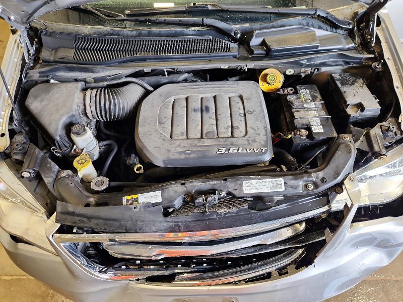 48605626 :رقم المزاد ، 2C4RC1CG7GR188366 vin ، 2016 Chrysler Town & Country مزاد بيع