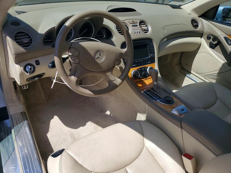51250126 :رقم المزاد ، WDBSK71F58F141703 vin ، 2008 Mercedes-benz Sl-class Sl550 مزاد بيع