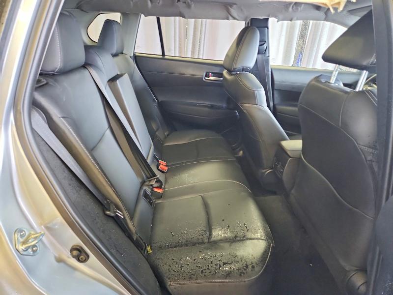49713566 :رقم المزاد ، 7MUDAABG2RV116122 vin ، 2024 Toyota Corolla Cross مزاد بيع